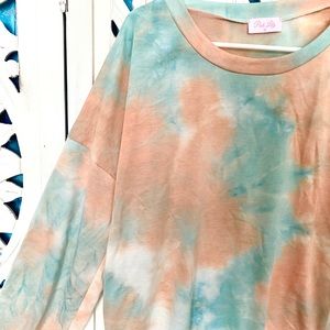 Tie Dye Lightweight Sweatshirt